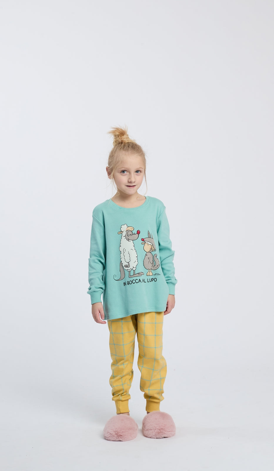 Pigiama Girocollo Bimba In Bocca al Lupo Morbido e Comodo per una Notte da Sogno