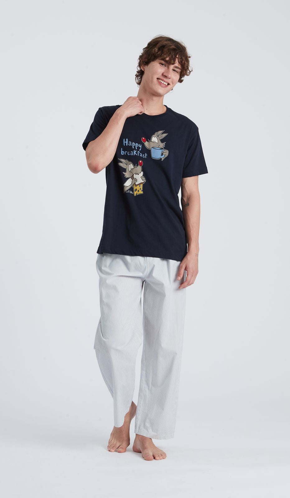 Pigiama girocollo MM breakfast uomo in cotone 100 percento per comfort e stile in ogni risveglio.