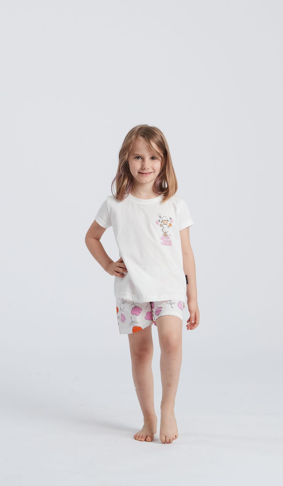 Pigiama girocollo bimba multicolor in cotone per un comfort unico e uno stile brillante tutte le notti