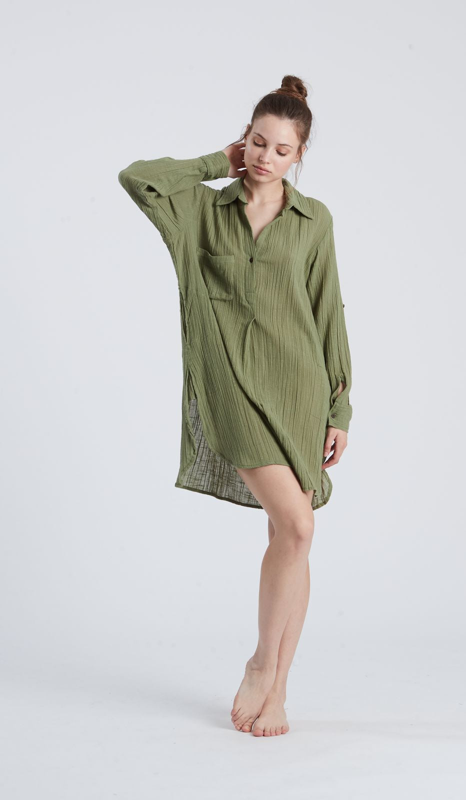 Camicia in Cotone Tinto per Un Look Fresco e Versatile per Ogni Occasione
