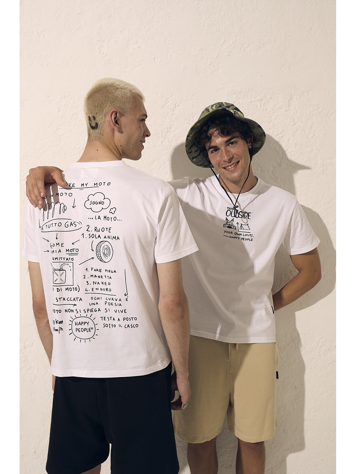 T-shirt da uomo, ideale per il tempo libero dal design esclusivo