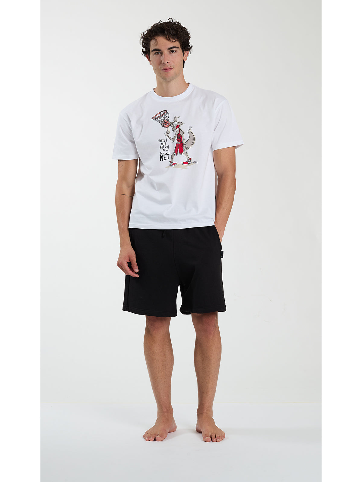 T-shirt per uomo, ideale per momenti di relax e tempo libero