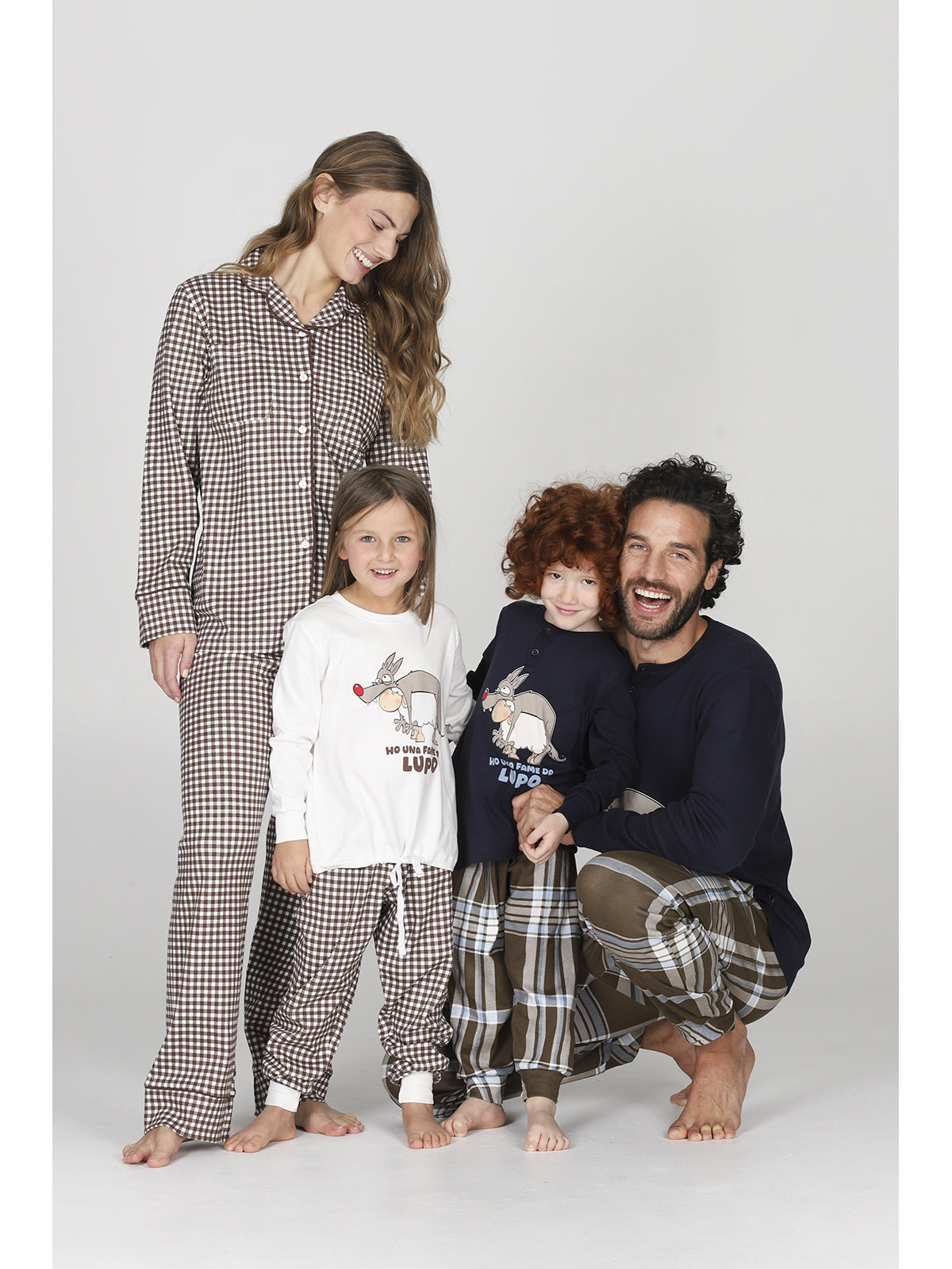 Pigiama cardigan donna, in morbido caldo cotone, a quadretti marrone