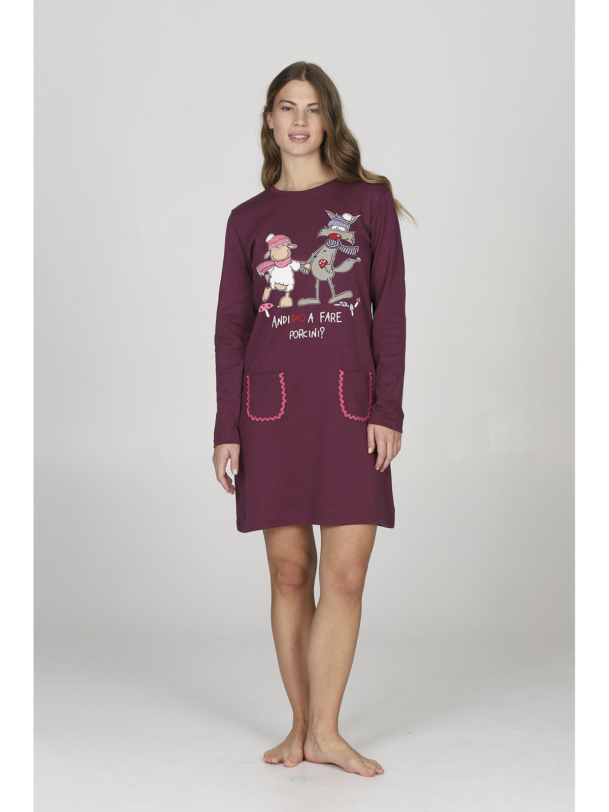 Morbida e confortevole camicia da notte donna, fantasia funghi