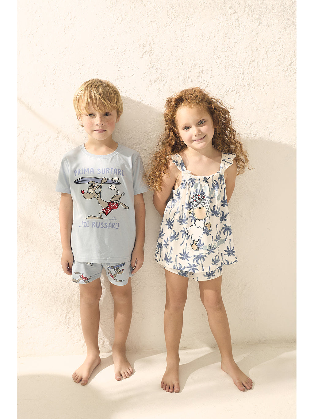 Pigiama bimba con arriccio in fresco cotone disegno palme
