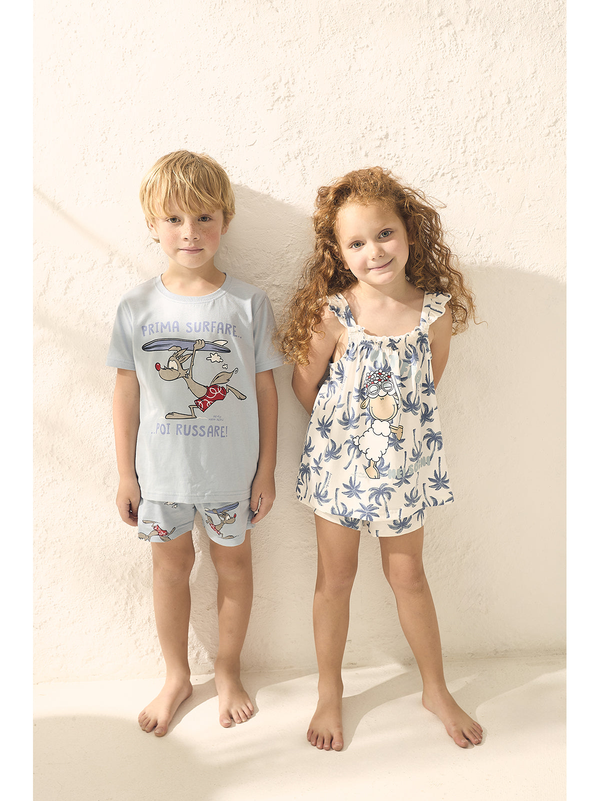 Pigiama bimba con arriccio in fresco cotone disegno palme