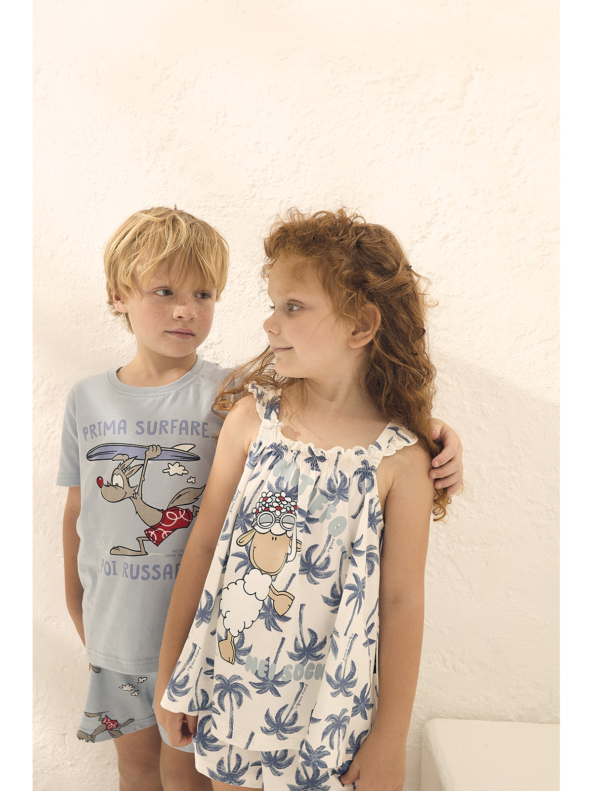 Pigiama bimba con arriccio in fresco cotone disegno palme