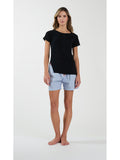 T-shirt donna dal design moderno, perfetta per un look casual chic